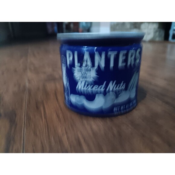 Vintage Planters Peanut Tin - Picture 4 of 6